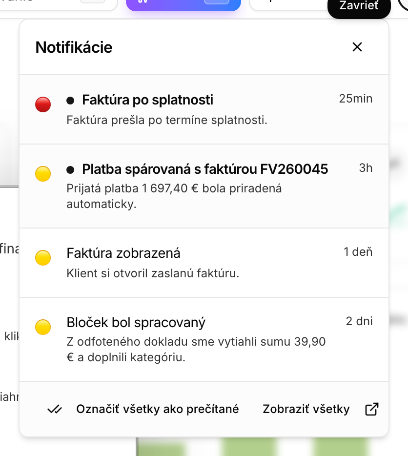 Rozbalené notifikácie so zoznamom upozornení