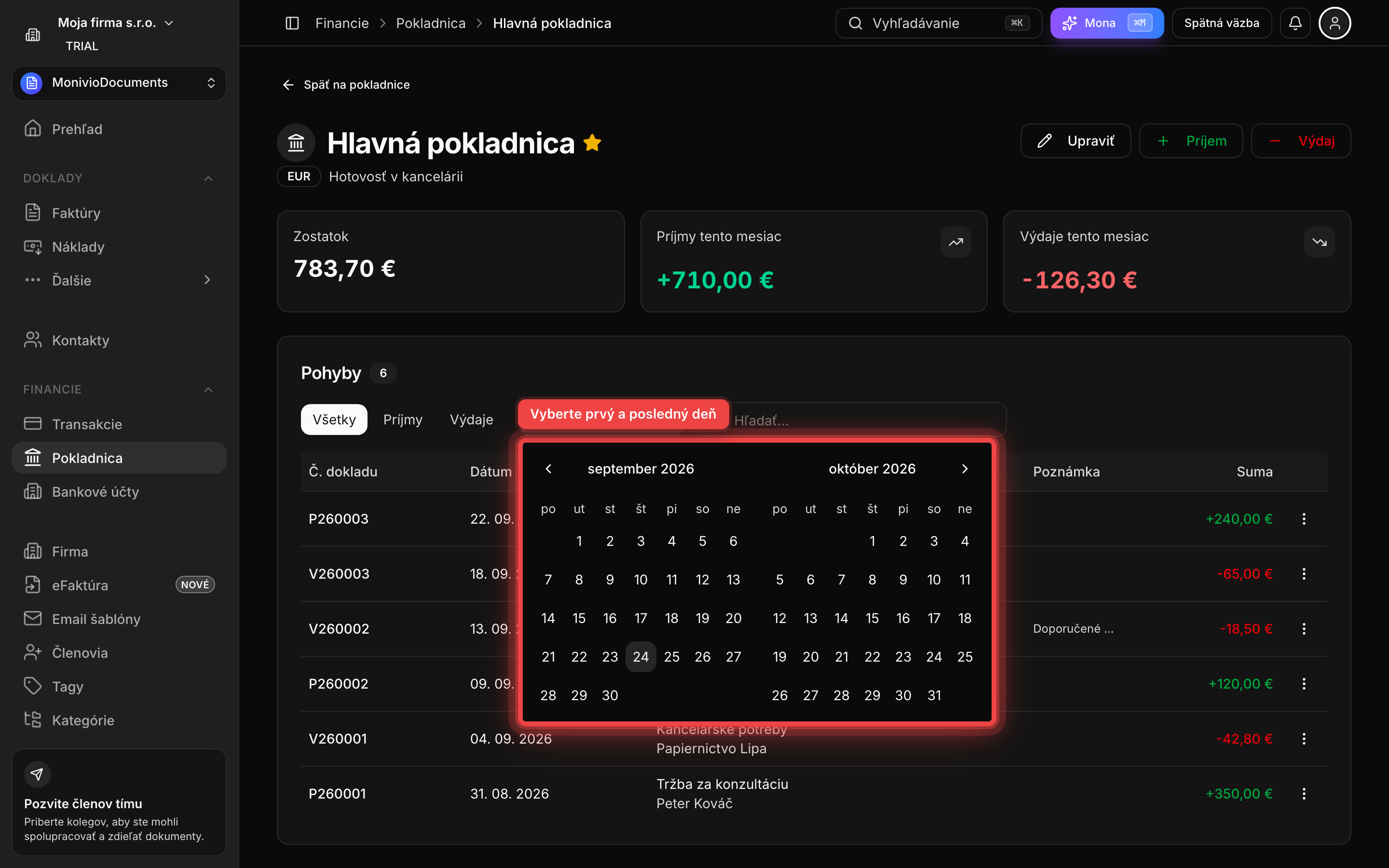 Otvorený kalendár na výber obdobia nad zoznamom pohybov pokladnice