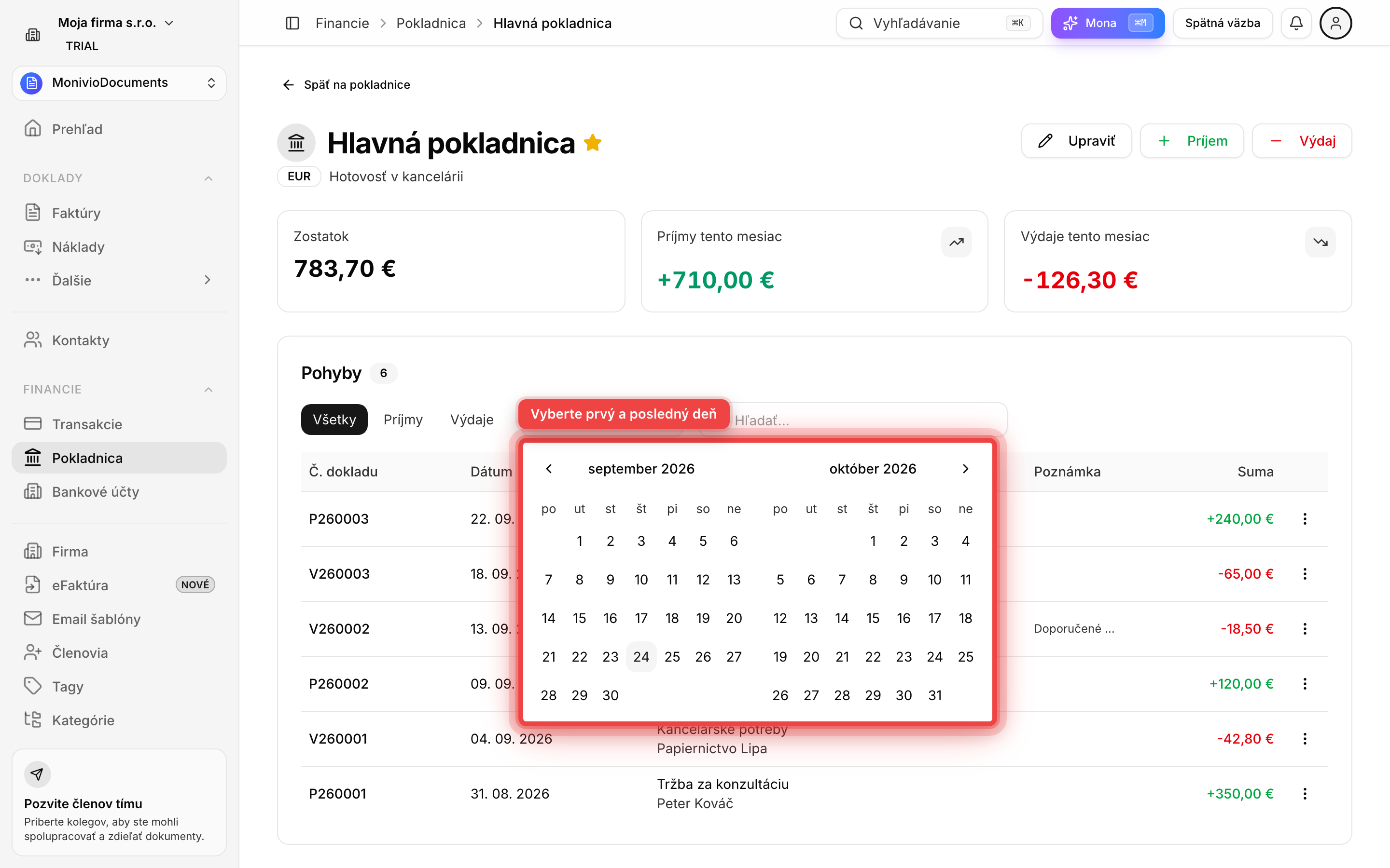 Otvorený kalendár na výber obdobia nad zoznamom pohybov pokladnice
